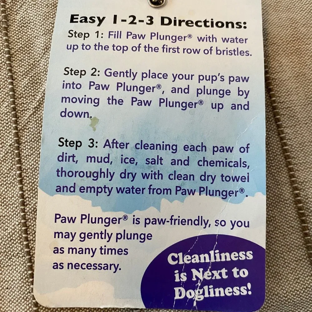 Paw Plunger Pink Paw Cleaner